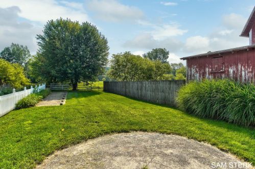 6498 Duncan Lk Rd, Middlevle MI 49333-9730 exterior