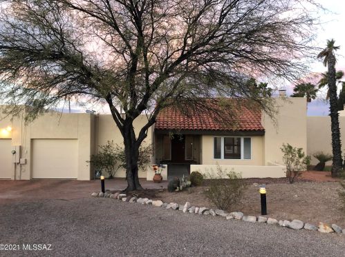 3020 Camino Claveles, Tucson, AZ 85745-1619