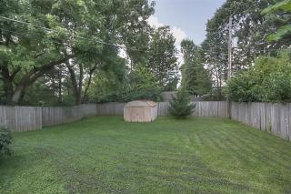 3704 Sundart Dr, Lexington KY  40517-3850 exterior