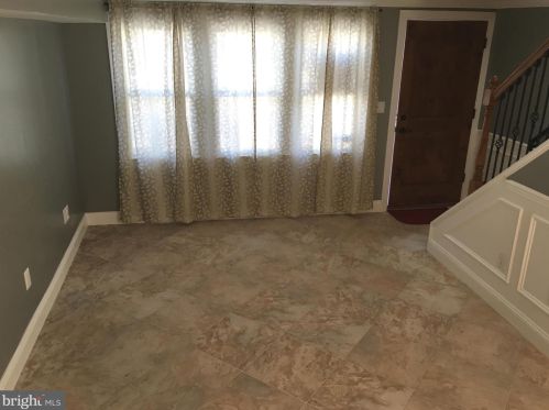 224 Patrick St, Alexandria VA  22314-2441 exterior