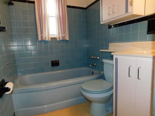 362 Bartola St, Pittsburgh PA 15243-1435 exterior