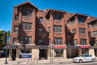 434 Diversey Pkwy, Chicago IL  60614-6108 exterior
