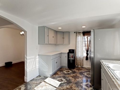 24 A St, Perris CA 92570-1962 exterior