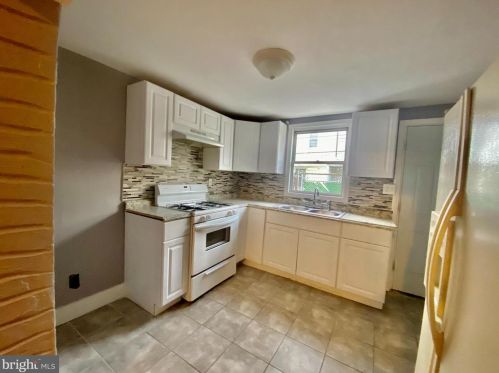 3114 Livingston St, Philadelphia PA  19134-5008 exterior