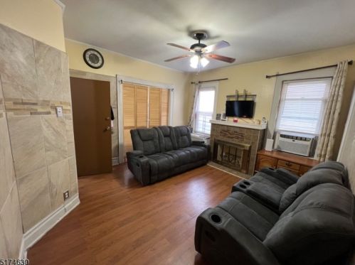 96 Paine Ave, Irvington, NJ 07111-2967