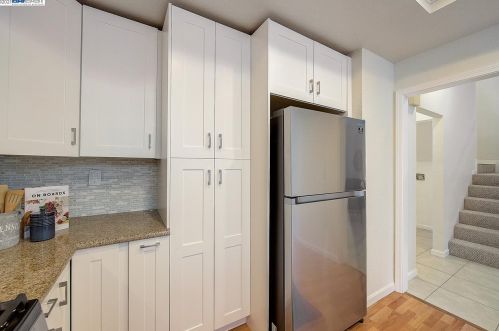 1036 Pinehurst Ct, Concord CA 94521-4532 exterior