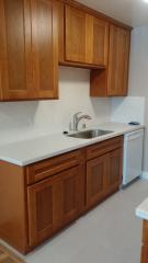 5651 Fruitridge Rd, Sacramento CA  95820-5511 exterior