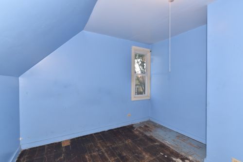 1109 18 St, Milwaukee WI 53233-1131 exterior