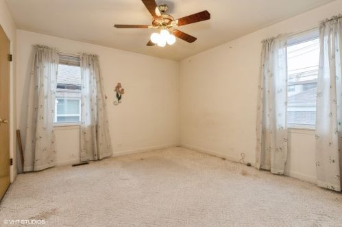 3322 Catalpa Ave, Chicago IL 60625-2275 exterior