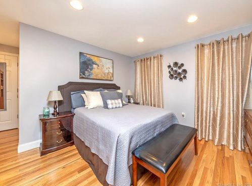 145 Howe Rd, New Britain CT 06053-1316 exterior