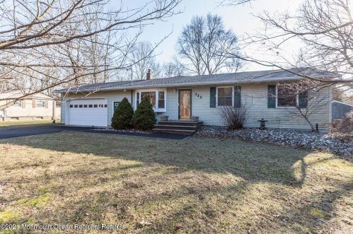 322 Stump Tavern Rd, Jackson Twp, NJ 08527-3325