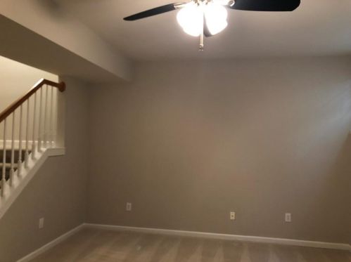 1194 Brookhaven Gln, Atlanta GA  30319-4707 exterior