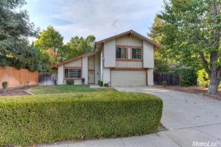 9207 Vancouver Dr, Sacramento, CA 95826-2223