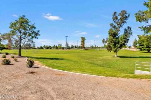 1308 Shawnee Dr, Chandler AZ 85224-2309 exterior