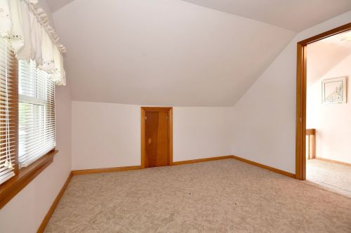 615 Saylor Ave, Elmhurst IL 60126-4305 exterior