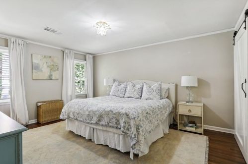 520 Forest Valley Rd, Atlanta GA  30342-2303 exterior