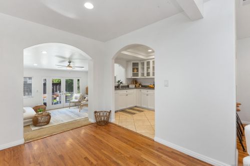 1006 Cassidy St, Oceanside CA 92054-6031 exterior