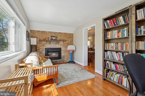 13000 Evanston St, Rockville MD  20853-3027 exterior