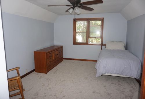 2541 Pierce St, Milwaukee WI 53212-2952 exterior