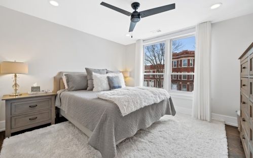 820 Laflin St, Chicago IL 60827-5710 exterior