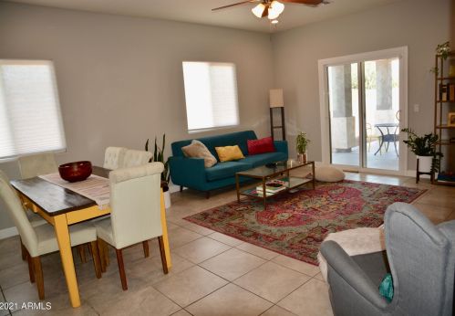 1801 5 Ave, Phoenix AZ 85003-2721 exterior