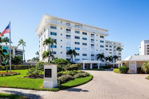 3401 Gulf Shore Blvd, Naples FL 34103-3633 exterior