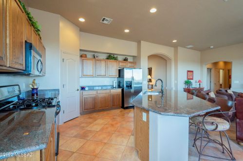 2164 Calle Casas Lindas, Green Valley AZ 85622-8041 exterior