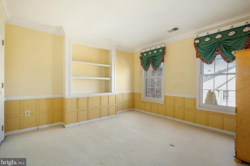 8402 Bells Ridge Ter, Rockville MD 20854-2799 exterior