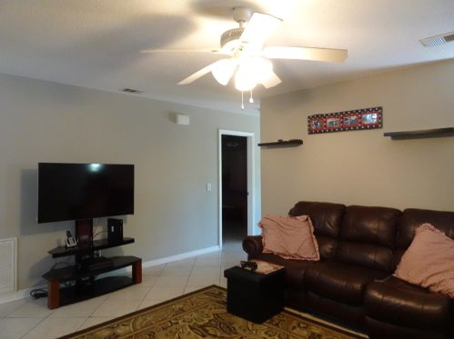 394 Timber Wind Dr, Defuniak Springs FL 32433-9076 exterior