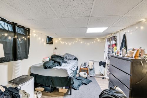 167 Hamilton St, New Brunswick NJ 08901-1806 exterior