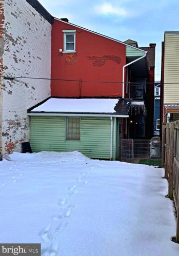 705 Queen St, Lancaster, PA 17603-5805