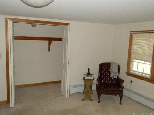 136 Putnam Pike, Killingly CT 06241-1628 exterior