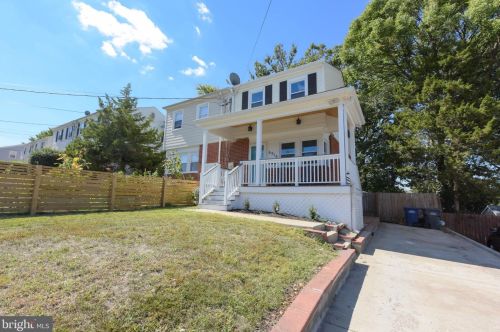 6916 Westhampton Dr, Alexandria VA 22307-1528 exterior