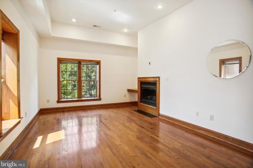 1807 8 St, Washington DC 20001-3185 exterior