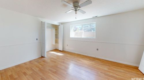 543 10735, Sandy UT 84070-6010 exterior