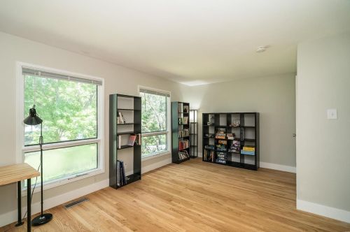 957 Flair Ct, Saint Louis MO 63146-5015 exterior