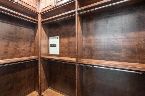 13718 Cole Pt Dr, Humble TX 77396-1108 exterior