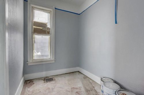 2443 Oakland Ave, Milwaukee WI  53211-4335 exterior