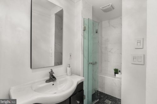 1429 Q St, Washington DC 20009-3808 exterior