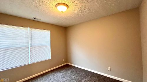 3304 Par 3 Way, Lithonia GA 30038-1816 exterior