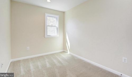 726 50th St, Washington DC  20019-4813 exterior