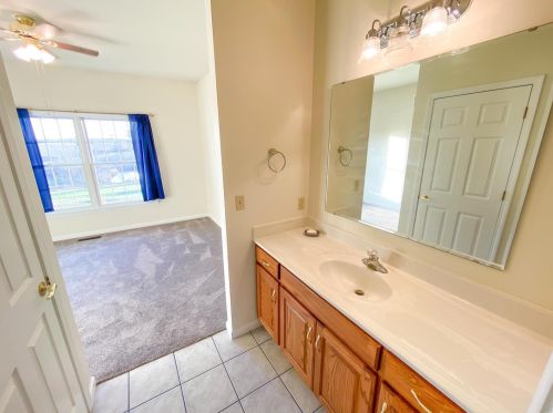 785 Sour Spring Trl, Spring Bluff MO 63080-3926 exterior