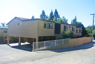 439 Main Ave, Fallbrook, CA 92028-1927