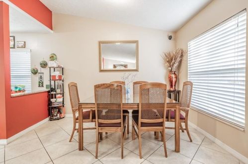 15806 Country Lk Dr, Tampa FL 33624-1539 exterior