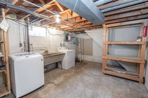 3241 97 St, Sturtevant WI 53177-2663 exterior