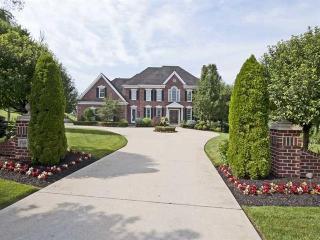 174 James Pl, Pittsburgh, PA 15228-1022