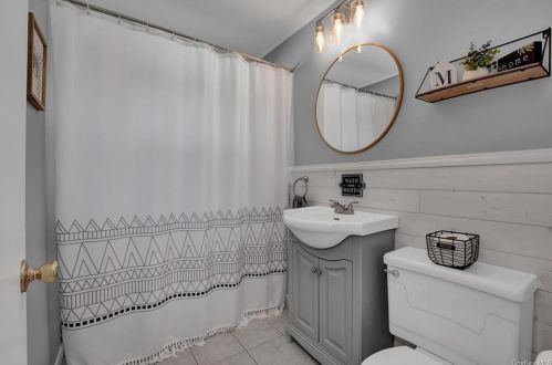 68 Stuart Dr, Poughkeepsie NY 12603-4714 exterior