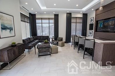 1104 Pine Valley Way, Piscataway NJ  08854-6464 exterior