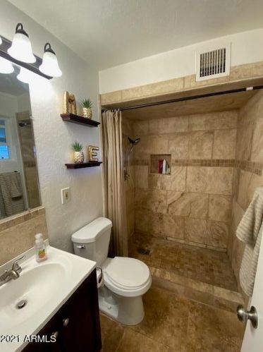 6011 32 Ave, Phoenix AZ 85017-1006 exterior