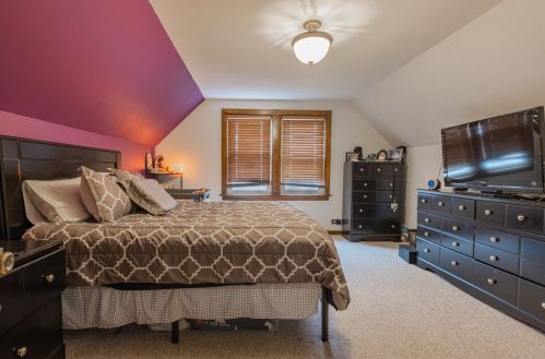 6424 Keeler Ave, Chicago IL 60652-3614 exterior